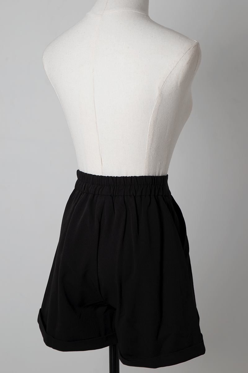 Black Sun Exclusive-Ali Short