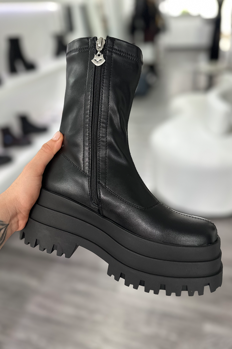 Vela Boots