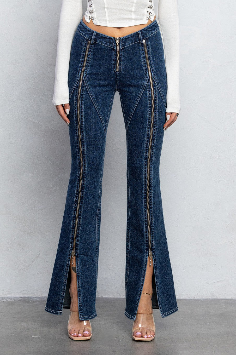 V-cut Zipper Detailed Denim